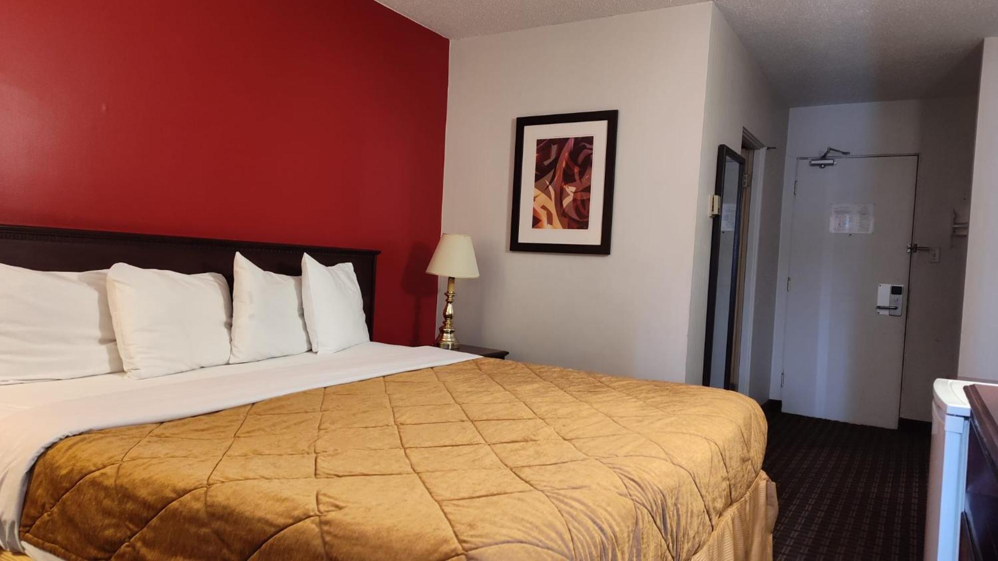 Metro Inn Calgary Bagian luar foto